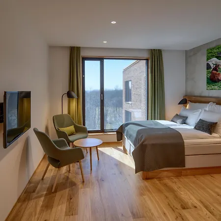 Hotel Ydalir 4*